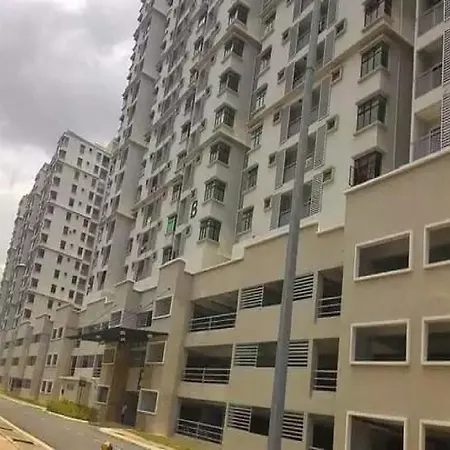 Johar Jantan Apartment Shah Alam Exterior photo